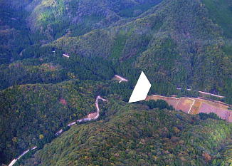 ダム計画地の航空写真です。