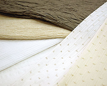高島綿織物の生地サンプル