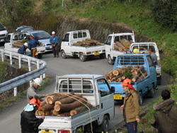 林地残材の収集運搬