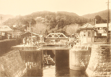 ▲Lake Biwa canals in Meiji period (Picture courtesy of Lake Biwa museum)