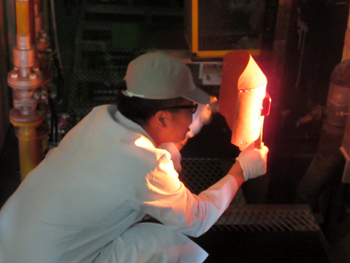 日本電気硝子株式会社にて製造工場や最先端技術を結集した製品を見学