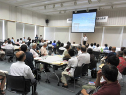 マザーレイクフォーラムキラリ通信びわコミ会議2016に出席
