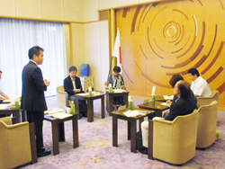 関西広域連合協議会の滋賀県選出委員の方、5名と意見交換
