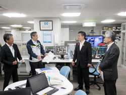 大阪ガス株式会社が取り組まれている「スマートエネルギーネットワーク」を視察