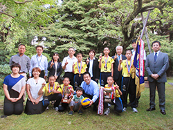 全日本バレーボール小学生大会で全国優勝された比叡平チームとの記念撮影
