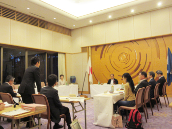 滋賀県行政経営改革委員会に出席