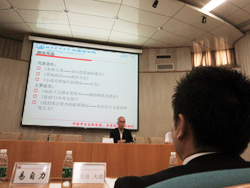 武村正義元滋賀県知事の講演を拝聴する知事