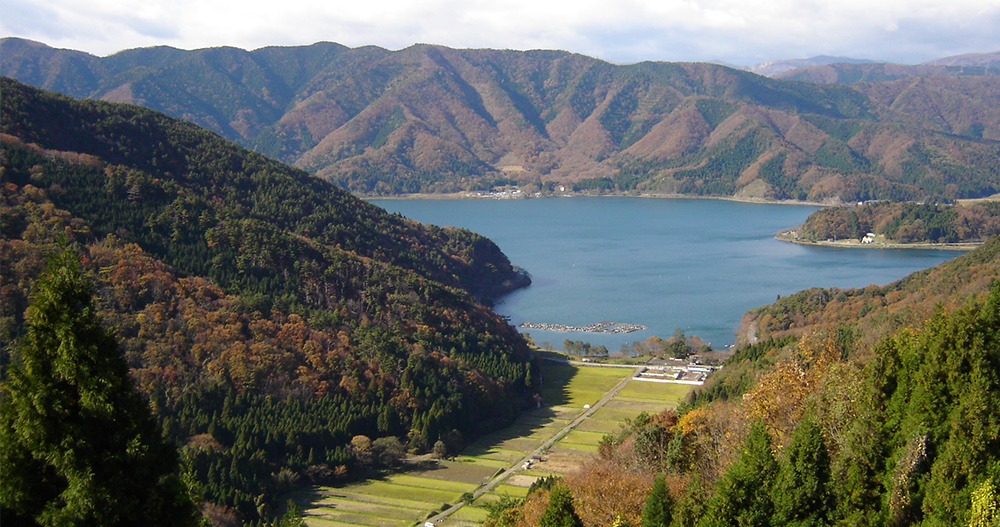 Photo of Lake Biwa seen from above