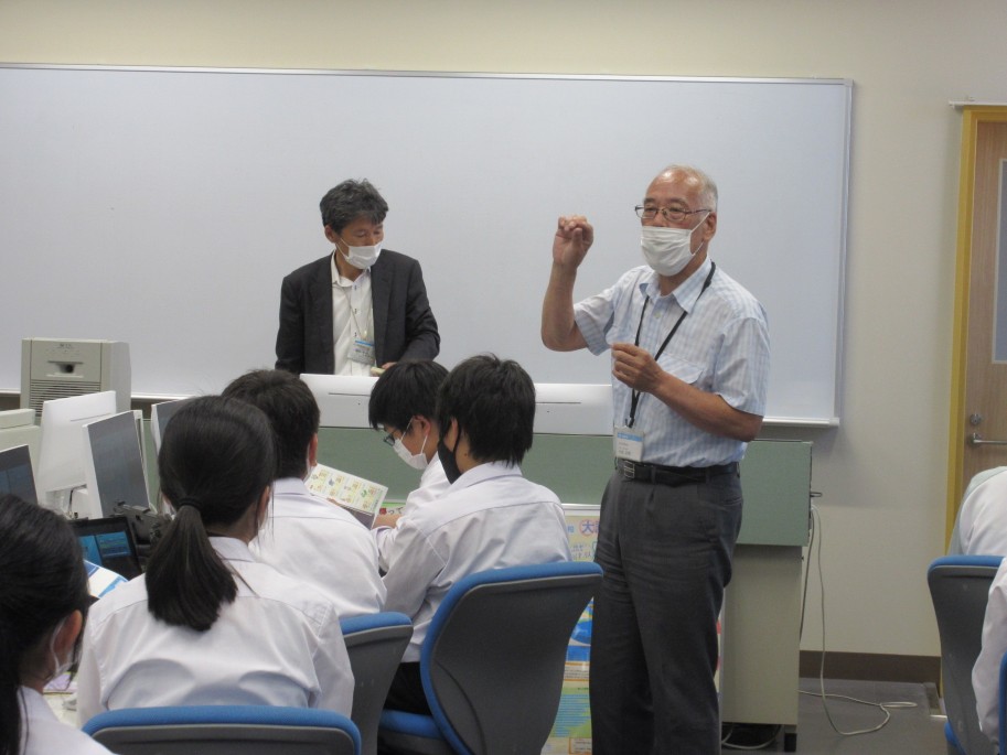 聖徳中学校