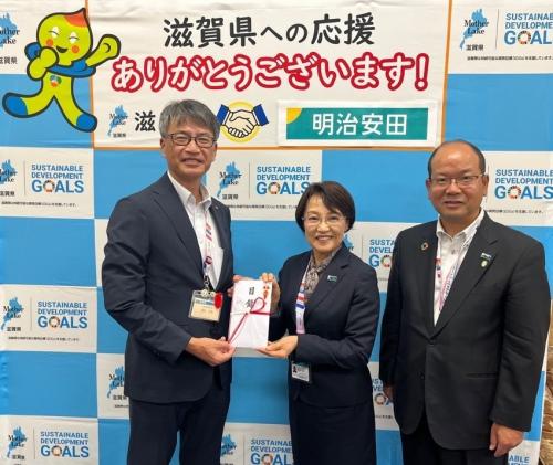 寄附贈呈式(明治安田生命保険相互会社様)