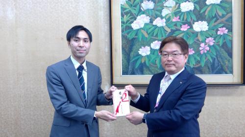 寄附贈呈式(株式会社 ごとぐる様)