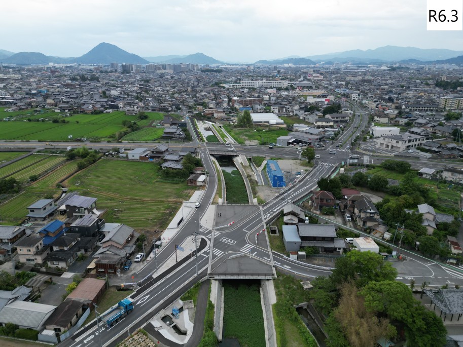 新守山川の事業完了写真です。
