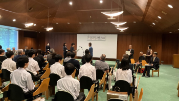写真展覧会表彰式の様子1
