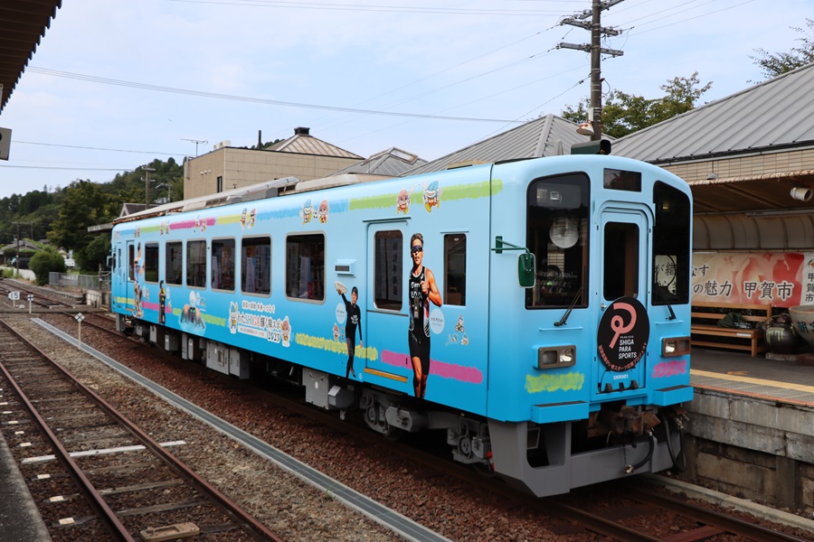 車両画像1