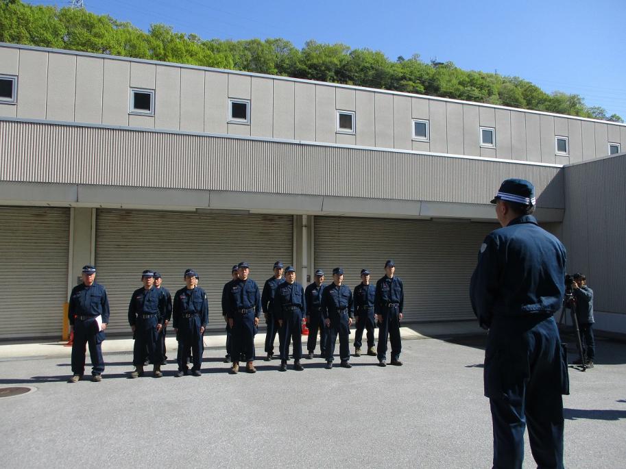 米原警察署山岳警備隊の発足式の様子1