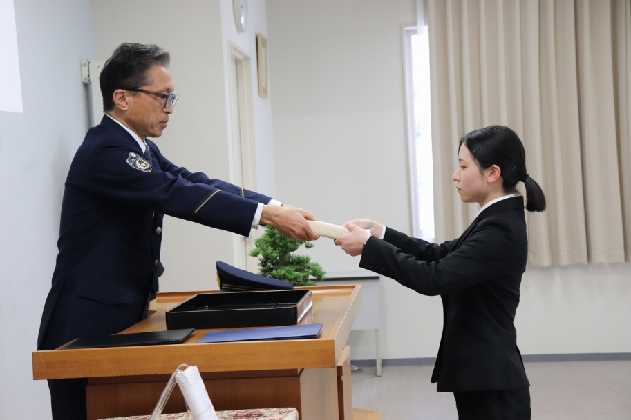 学校長と修了生