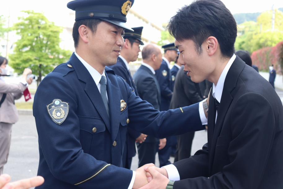 教官と修了生