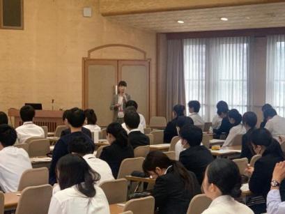 金勝小中川校長
