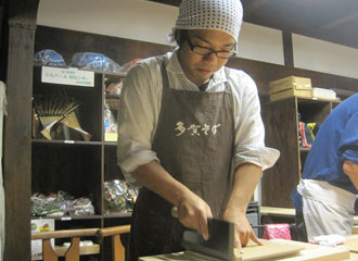 石栗義男さん
