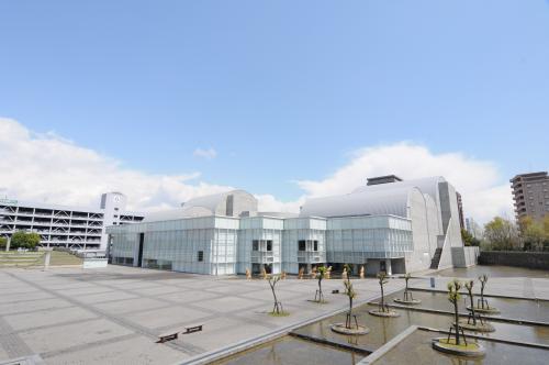 栗東芸術文化会館さきら_外観