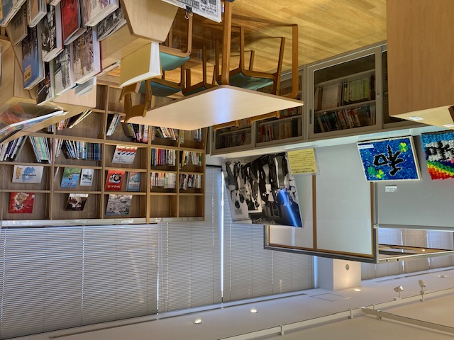 映像図書コーナー写真