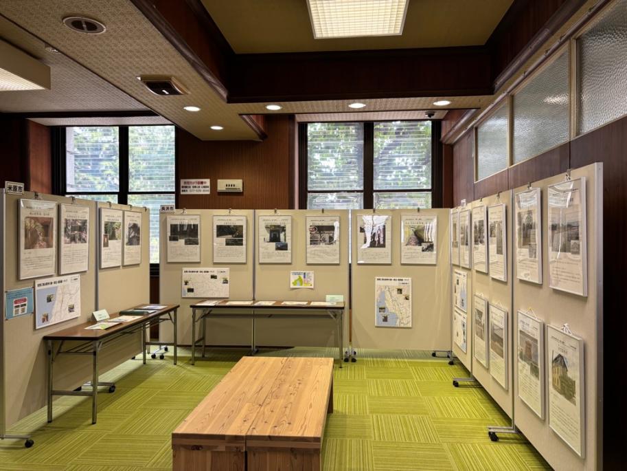 県民サロンでの展示の様子2