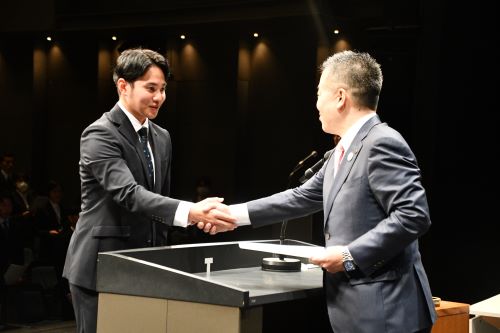 辞令交付式の様子3