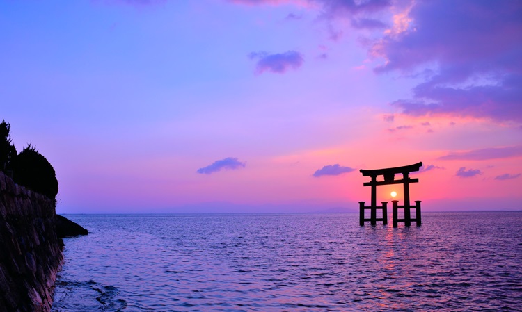 白鬚神社
