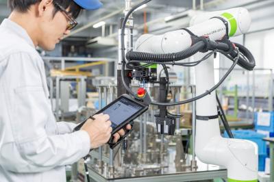 次世代型ロボットの写真