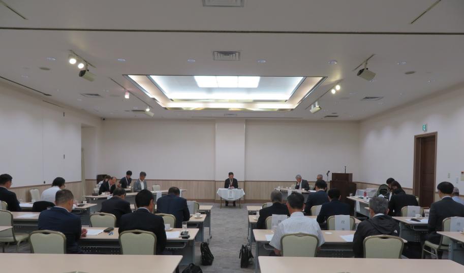 総会