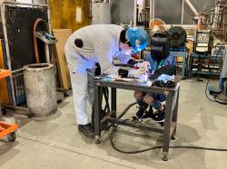 工場での体験の写真
