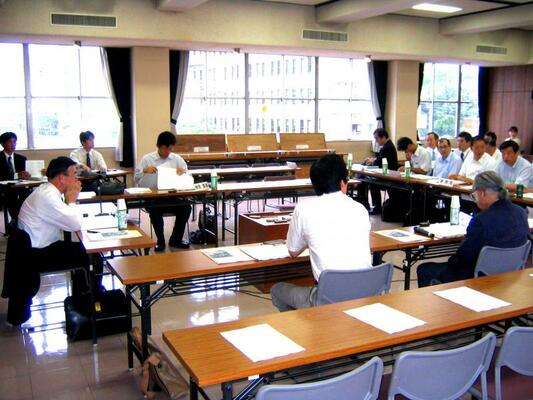 RD最終処分場問題対策委員会第3回専門部会の様子