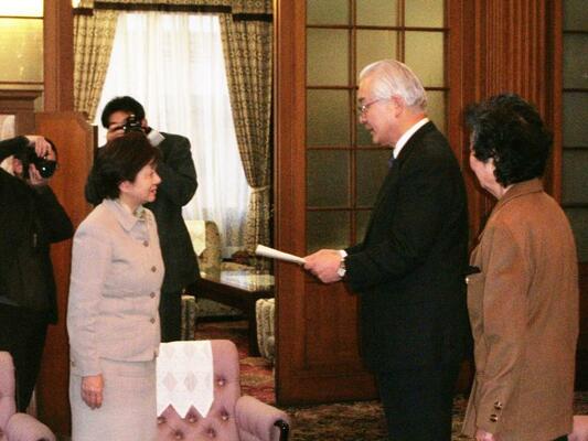 池田委員長より知事へ報告