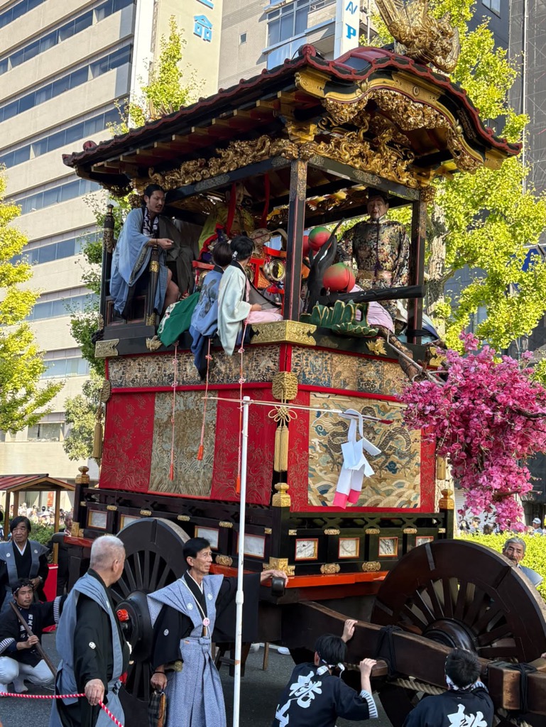 西王母山