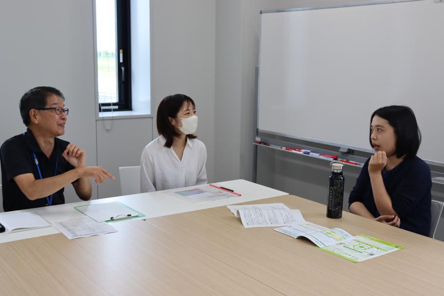 制度の紹介の他、高島市職員も1高島市民として親身に相談に乗っています