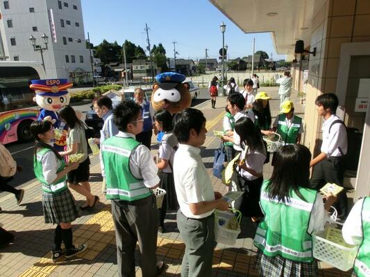 東近江市ゆる3プロジェクト防犯キャンペーン(7月14日)の様子4