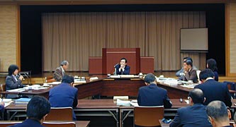 懇話会での検討模様