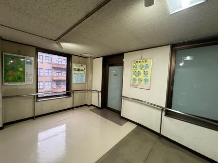 滋賀県庁(渡り廊下3階)の様子2