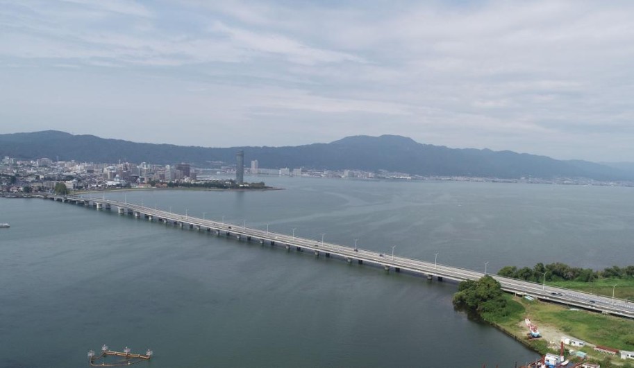 近江大橋の写真です。