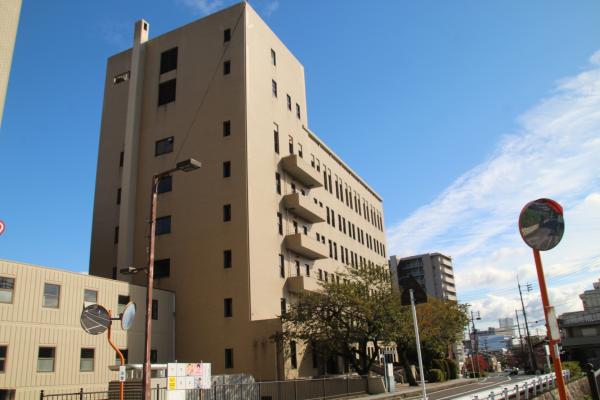 滋賀県庁東館