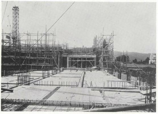 2建設中の新庁舎