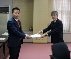 監査委員の皆様と面会