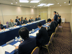 県商工会連合会との行政懇談会に出席