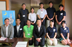 「こんにちは!三日月です」で日本プライマリ・ケア連合学会滋賀県本部および家庭医療学夏季セミナーの学生・研修医スタッフの皆さんとの意見交換