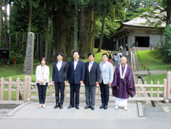 中尊寺にて集合写真