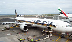 帰国の飛行機。