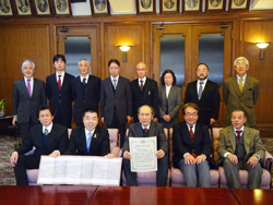 取組をご説明される皆さんのいきいきとしたお姿から、この取組が地域住民の健康や生きがい、心の充足にも繋がっていることを感じました。