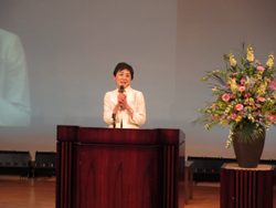 基調講演にキャスターの国谷裕子さんをお招きし、私もパネルディスカッションに登壇。