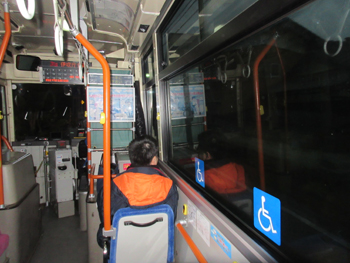 県庁までバスと鉄道を乗り継いで出勤