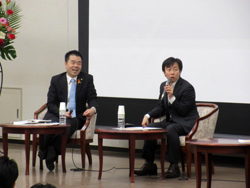 学生3名を交えてのクロストークにも参加